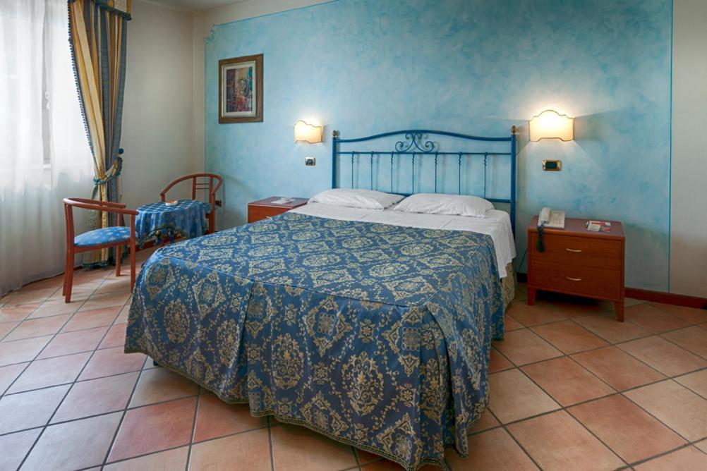 Villa Luigi Hotel & Restaurant Nuova Gestione Villa Rosa Di Martinsicuro Phòng bức ảnh