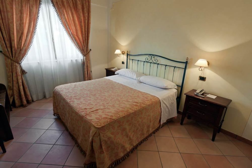 Villa Luigi Hotel & Restaurant Nuova Gestione Villa Rosa Di Martinsicuro Ngoại thất bức ảnh
