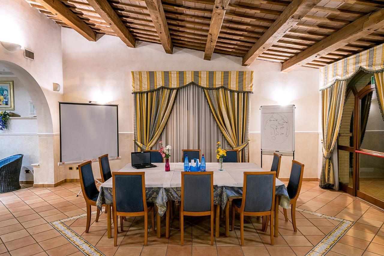 Villa Luigi Hotel & Restaurant Nuova Gestione Villa Rosa Di Martinsicuro Ngoại thất bức ảnh